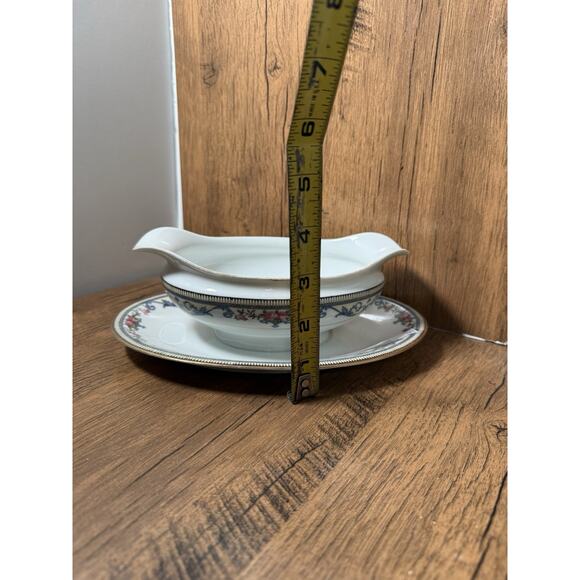 Noritake Chanlake Gravy Boat Vintage With Attached Underplate - Picture 2 of 4